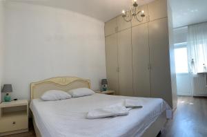 Posteľ alebo postele v izbe v ubytovaní Appartments near 7 km 5001155