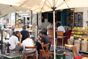 Gallery image of Fabulous Corner Market by TLV2RENT in Tel Aviv