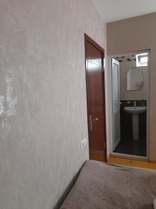 Foto dalla galleria di Kera Guest House a Kazbegi
