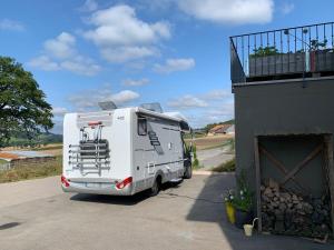 Fotografie z fotogalerie ubytování C&C motorhome/RV/caravan/van park v destinaci La Sonnaz