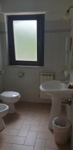 Koupelna v ubytování LH Albergo il Paradiso