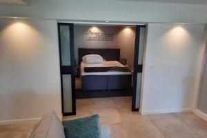 Postel nebo postele na pokoji v ubytování Have a nice stay! - Souterrain Edelweiss