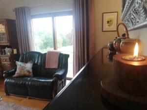 Istumisnurk majutusasutuses O'Sheas Ceol Na Habhann B&B