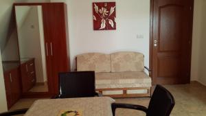 Posezení v ubytování Guest House Donchevi