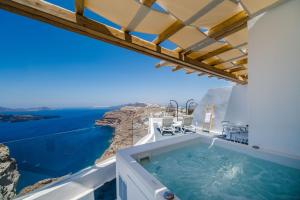 Gallery image of Symphony Suites Santorini in Pyrgos