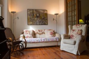 A seating area at Guest House VC17