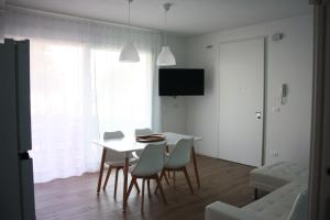 Foto da galeria de RESIDENCE BLUMAR em Lido di Jesolo