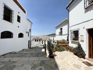 The building in which the holiday home is located