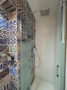 A bathroom at Casa Vacacional Alcazabilla