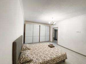 Posteľ alebo postele v izbe v ubytovaní Most City Area De-Lux Apartment