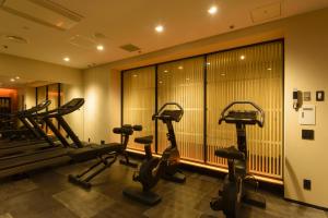 金澤東急酒店健身房和／或健身器材