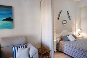 Posteľ alebo postele v izbe v ubytovaní Apartamento 42 Eurosol, a 5 min Carihuela