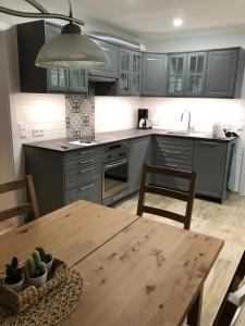 Kuchyň nebo kuchyňský kout v ubytování Gästewohnung Schlossblick