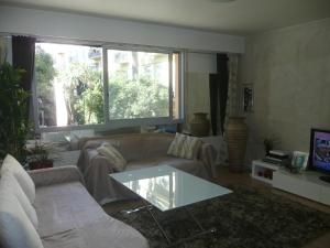 Gallery image of Appartement Standing a 50m de la mer in Nice