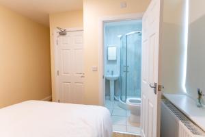 Gallery image of Newcastle City Apartment All En-Suite in Elswick