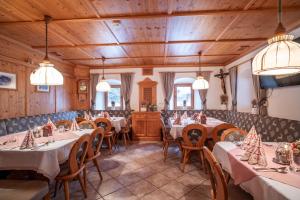 Restaurace v ubytování Hotel - Gasthof Märzenklamm