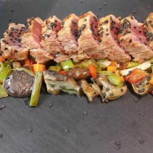 Jídlo v hotelu nebo okolí