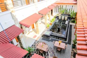 Posezení v ubytování S5 Guest House Yogyakarta