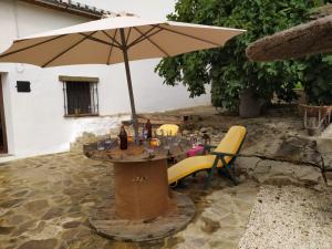 A patio or other outdoor area at cortijo la laguna