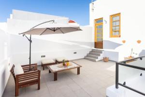 Balkon lub taras w obiekcie Home2Book Spectacular Studio Los Silos, Terrace