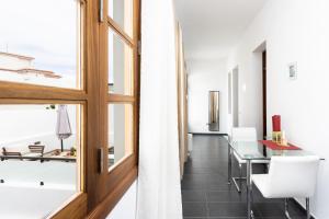 Zdjęcie z galerii obiektu Home2Book Spectacular Studio Los Silos, Terrace w mieście Los Silos
