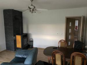 Posedenie v ubytovaní W apartmán 2