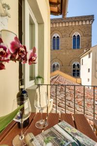フィレンツェにあるApartments Florence - Cimatori Balconyのギャラリーの写真