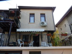 Balkón nebo terasa v ubytování Guest House Zhelevi