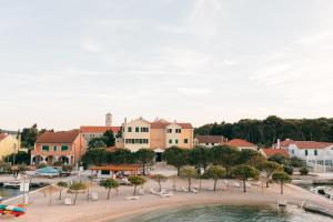 Φωτογραφία από το άλμπουμ του Hotel Spongiola σε Krapanj