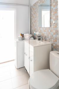 BlueSky Ultra-Central Premium Apartment tesisinde bir banyo