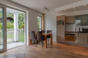 Kuchnia lub aneks kuchenny w obiekcie Finest Apartments Glacier View by All in One Apartments