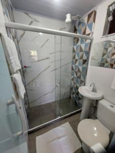 Kylpyhuone majoituspaikassa Pousada do Leô