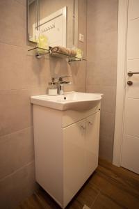 Bilik mandi di Jacuzzi Lux Apartman