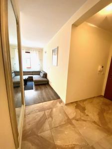 Część wypoczynkowa w obiekcie Brownie - Neptun Park by OneApartments