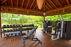 Fitness centrum a/nebo fitness zařízení v ubytování Campo Bahia Hotel Villas Spa