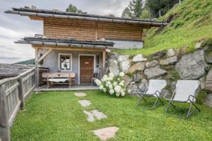 The building in which the holiday home is located