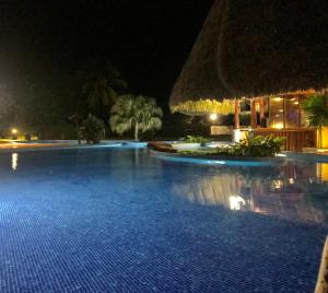 Bassein majutusasutuses Nandel Beach Resort või selle lähedal