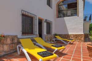 Fotografia z galérie ubytovania Villa Margarita - A Tranquil Oasis with Large Private Pool v destinácii Jávea