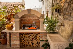 Ảnh trong thư viện ảnh của Apartments Roža ở Roč