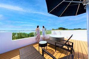 En balkon eller terrasse på Blue Ocean Hotel&Resort MIYAKOJIMA