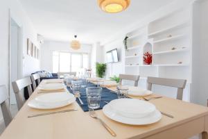 A seating area at ATLANTICO Family Home by Cadiz4Rentals