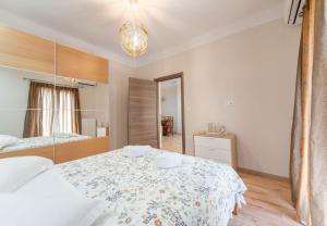Ảnh trong thư viện ảnh của Apricot by halu! Cozy Apt next to Agia Sophia metro station ở Thessaloníki