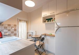 Ảnh trong thư viện ảnh của Apricot by halu! Cozy Apt next to Agia Sophia metro station ở Thessaloníki