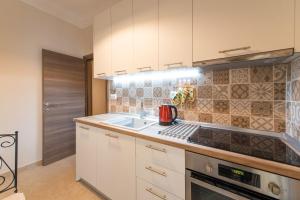 Ảnh trong thư viện ảnh của Apricot by halu! Cozy Apt next to Agia Sophia metro station ở Thessaloníki