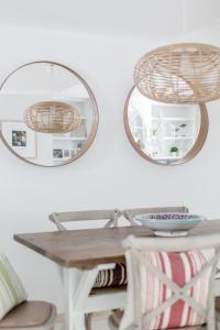Fotografia z galérie ubytovania Charming Beachside Townhouse in San Pedro A Lovely Retreat Steps from the Shore v Marbelli
