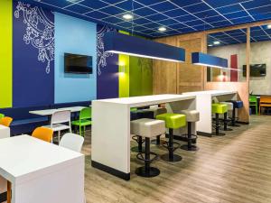 Телевизор и/или развлекательный центр в ibis budget RJ Praia de Botafogo
