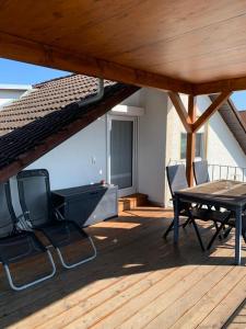 Balkón nebo terasa v ubytování FeWo Weitblick