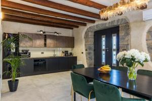 Kuchyň nebo kuchyňský kout v ubytování Villa Grazia - central Istria