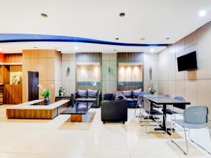 Gallery image of Capital O 91749 Sky City Home in Bandung