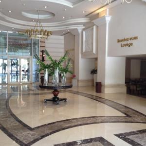 Vestíbul o recepció de Amarante Pyramids Hotel